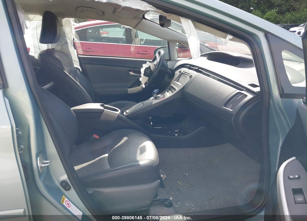 2014 TOYOTA PRIUS FOUR VIN: JTDKN3DU0E1753330