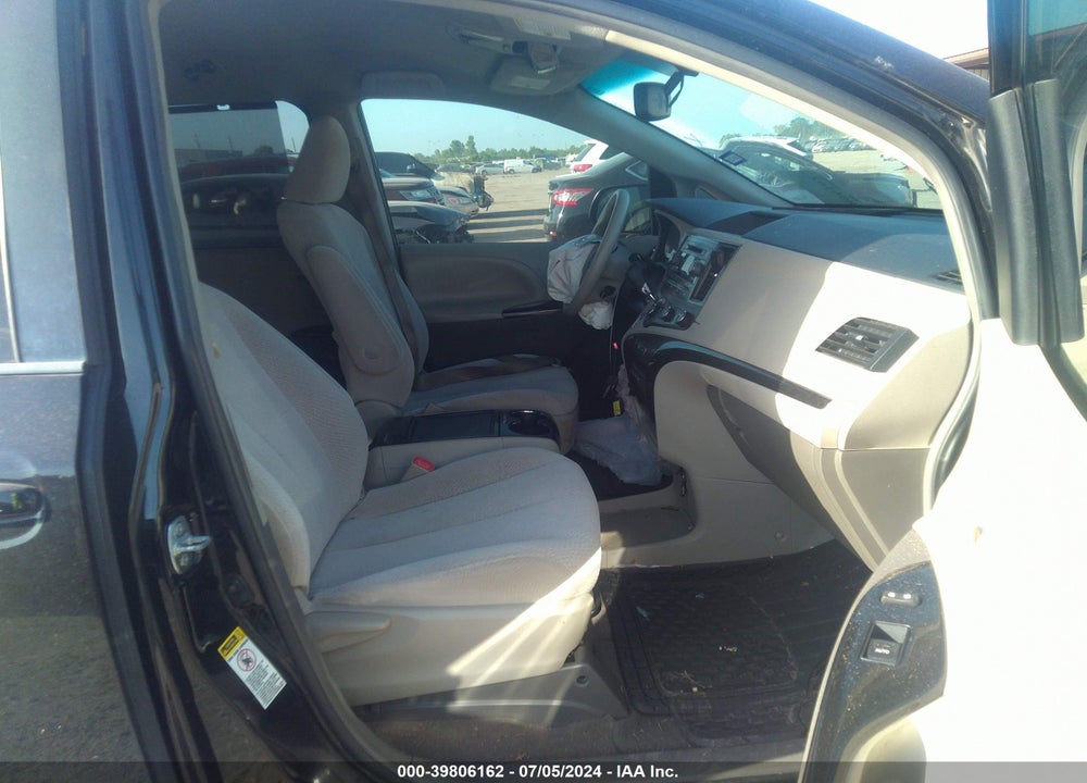2012 TOYOTA SIENNA LE V6 8 PASSENGER VIN: 5TDKK3DC9CS253361