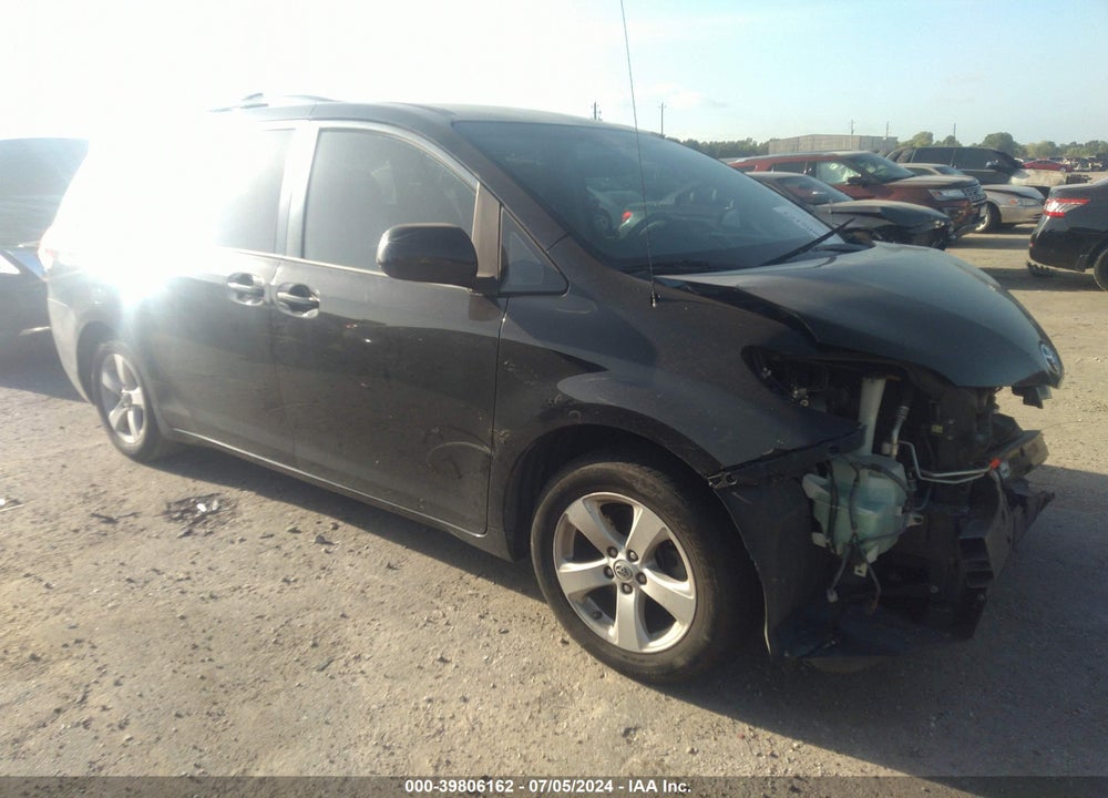 2012 TOYOTA SIENNA LE V6 8 PASSENGER VIN: 5TDKK3DC9CS253361