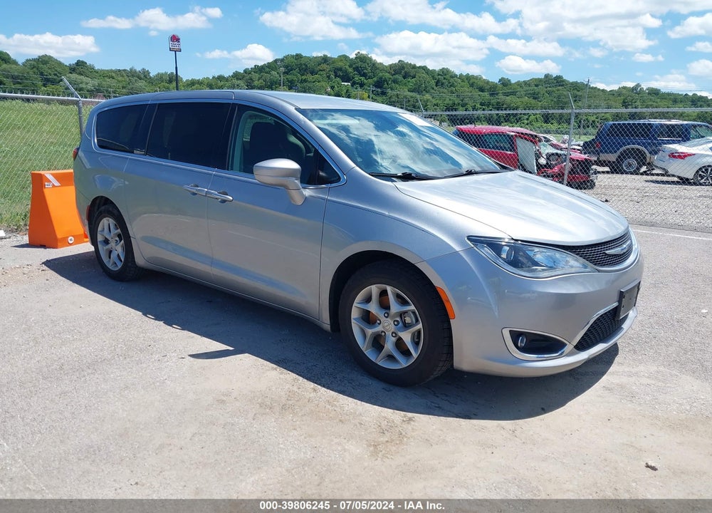 2019 CHRYSLER PACIFICA TOURING PLUS VIN: 2C4RC1FGXKR588250
