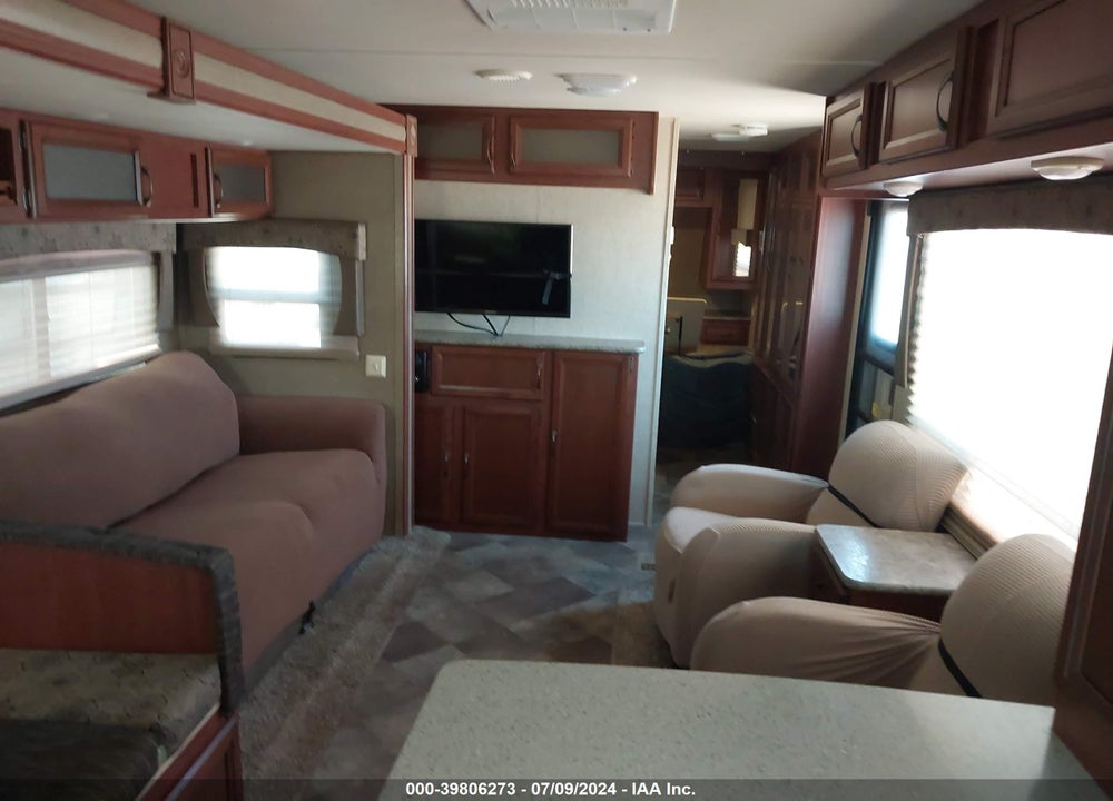 2016 FOREST RIVER RV VIN: 4X4TPUF27GP057400