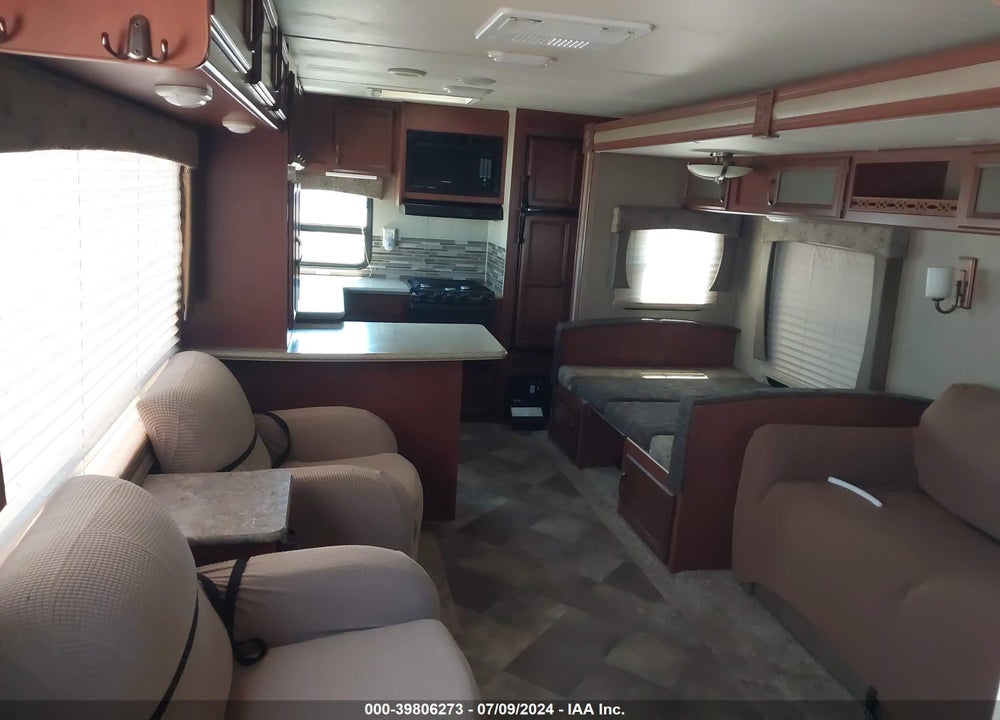 2016 FOREST RIVER RV VIN: 4X4TPUF27GP057400
