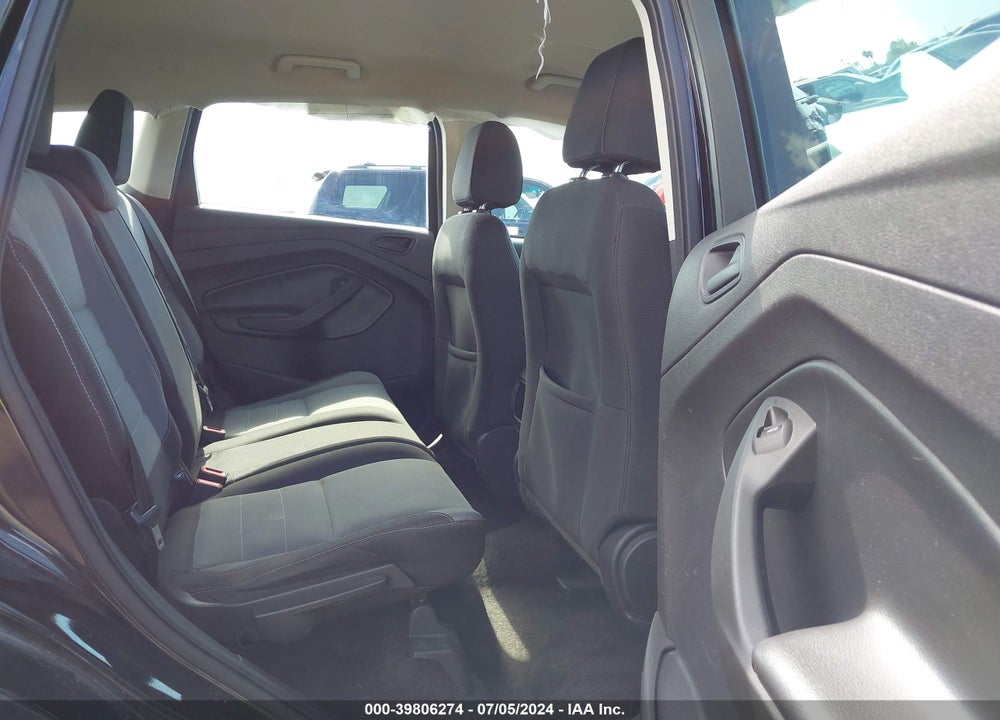 2017 FORD ESCAPE S VIN: 1FMCU0F7XHUD84987
