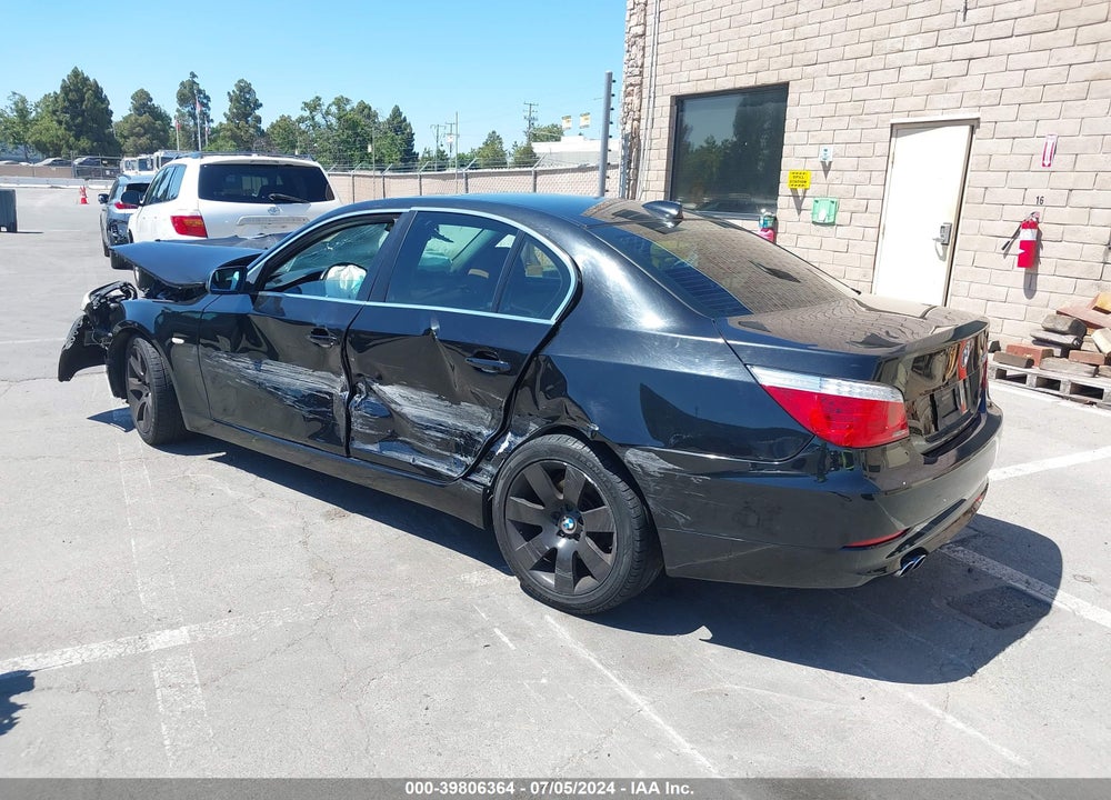 2008 BMW 528I VIN: WBANU53558CT07475