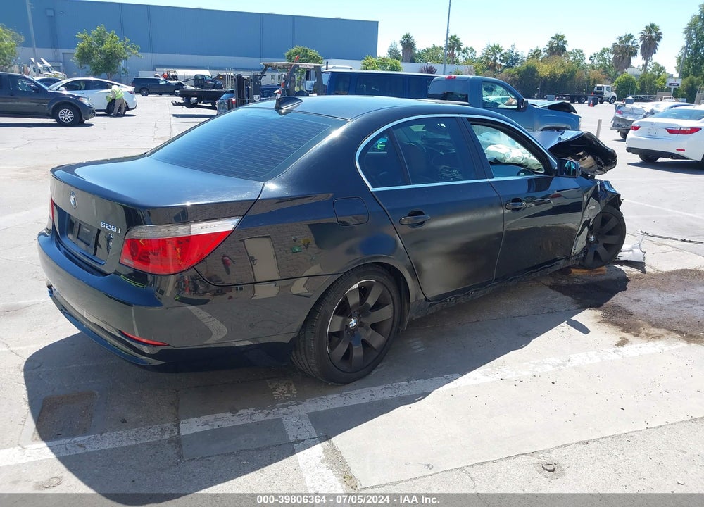 2008 BMW 528I VIN: WBANU53558CT07475