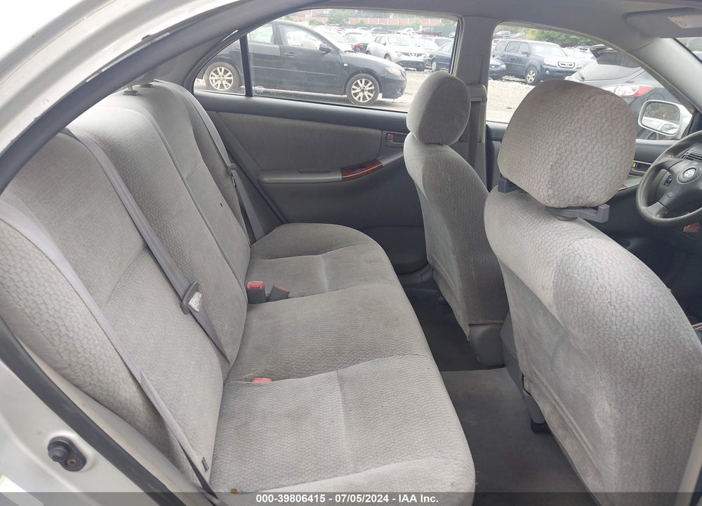 2004 TOYOTA COROLLA LE VIN: 2T1BR32E24C289399