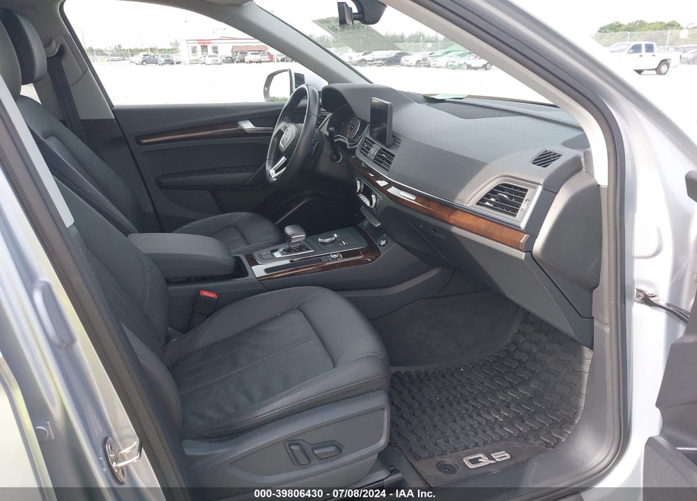 2019 AUDI Q5 45 PREMIUM VIN: WA1ANAFY6K2045910