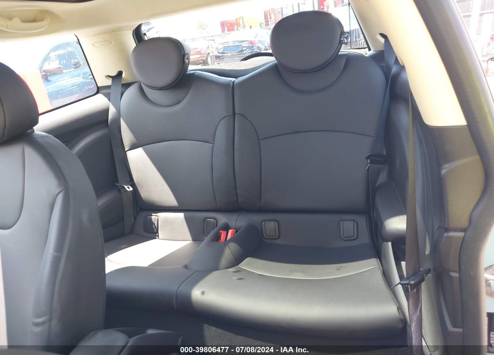 2013 MINI HARDTOP COOPER VIN: WMWSU3C52DT547620