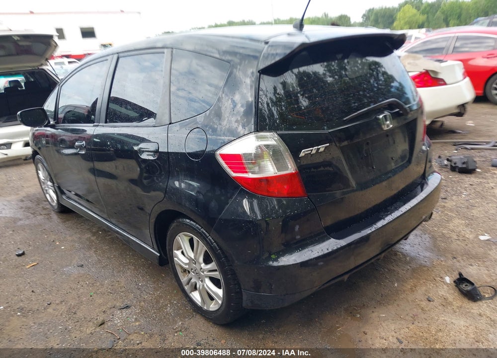 2011 HONDA FIT SPORT VIN: JHMGE8H66BC016338