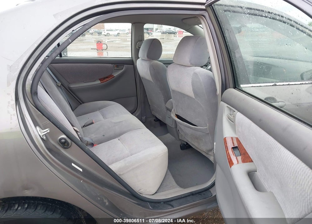 2005 TOYOTA COROLLA VIN: 1NXBR32E45Z383476