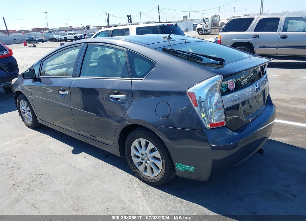 2013 TOYOTA PRIUS PLUG-IN VIN: JTDKN3DP8D3045842
