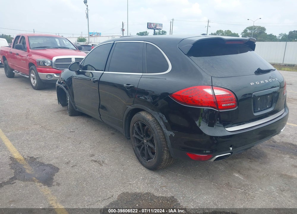 2014 PORSCHE CAYENNE PLATINUM EDITION VIN: WP1AA2A22ELA94481