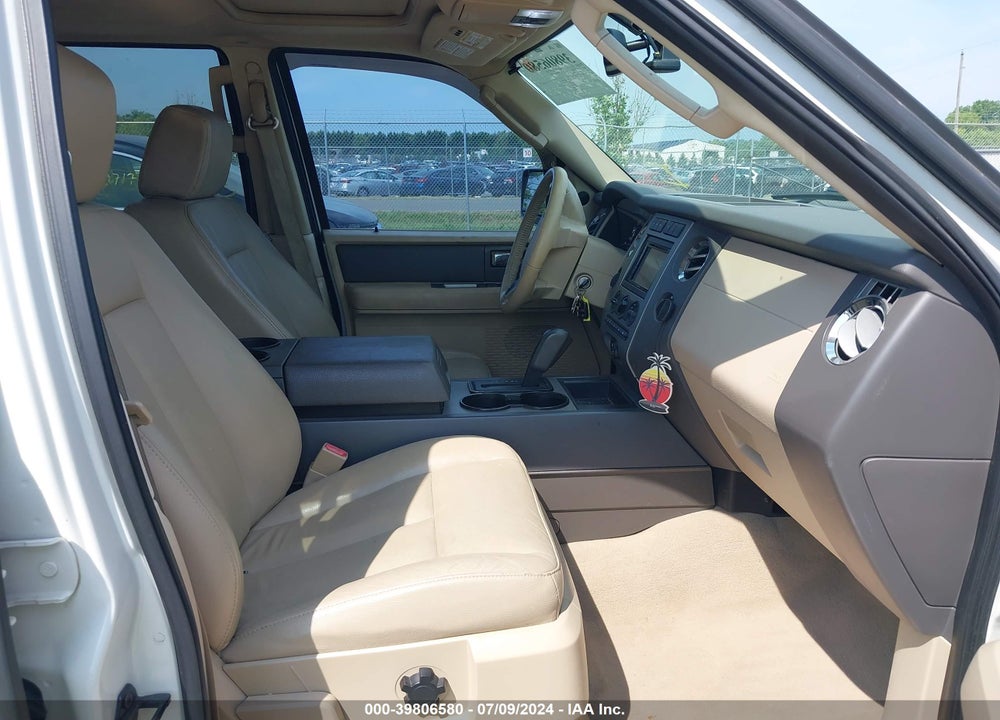 2008 FORD EXPEDITION XLT VIN: 1FMFU16598LA20521