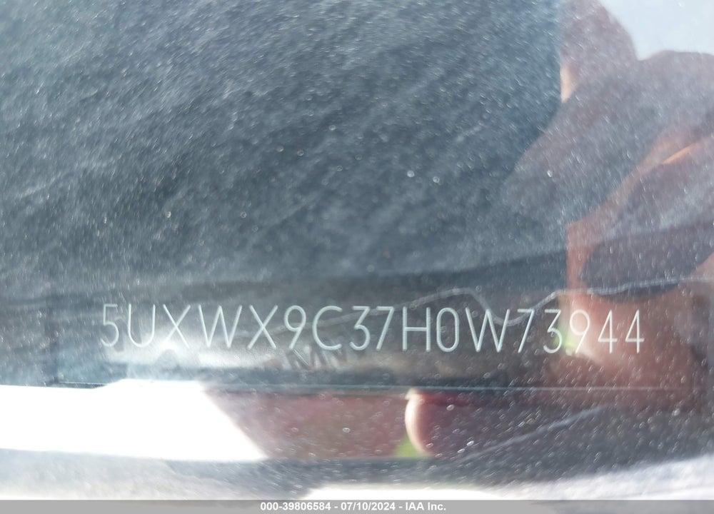 2017 BMW X3 XDRIVE28I VIN: 5UXWX9C37H0W73944