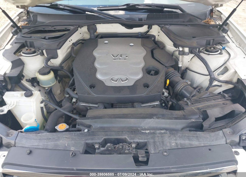 2008 INFINITI FX35 VIN: JNRAS08U98X104785