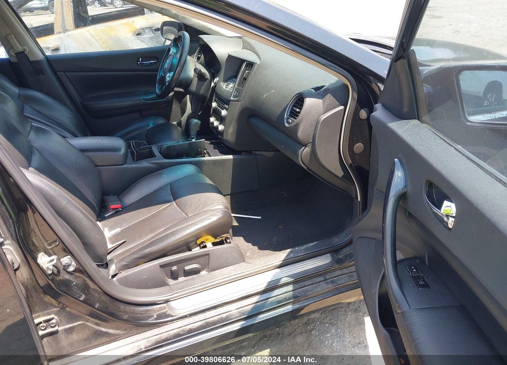 2014 NISSAN MAXIMA VIN: 1N4AA5AP0EC460300