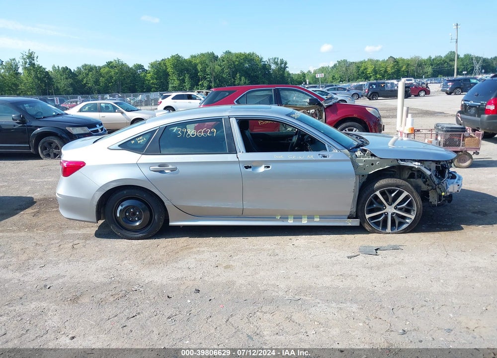 2022 HONDA CIVIC TOURING VIN: 2HGFE1F97NH307810