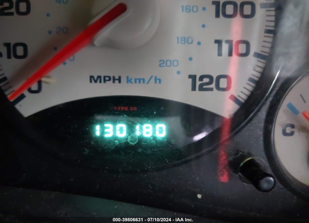 2004 JEEP LIBERTY SPORT VIN: 1J4GL48K24W184003