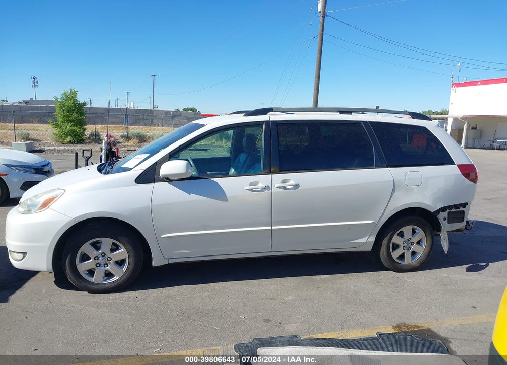 2004 TOYOTA SIENNA XLE VIN: 5TDZA22C34S181749