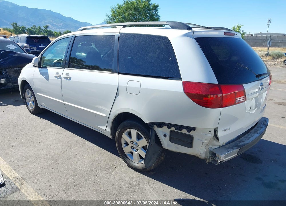 2004 TOYOTA SIENNA XLE VIN: 5TDZA22C34S181749