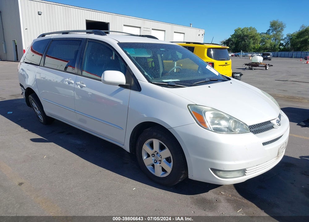 2004 TOYOTA SIENNA XLE VIN: 5TDZA22C34S181749