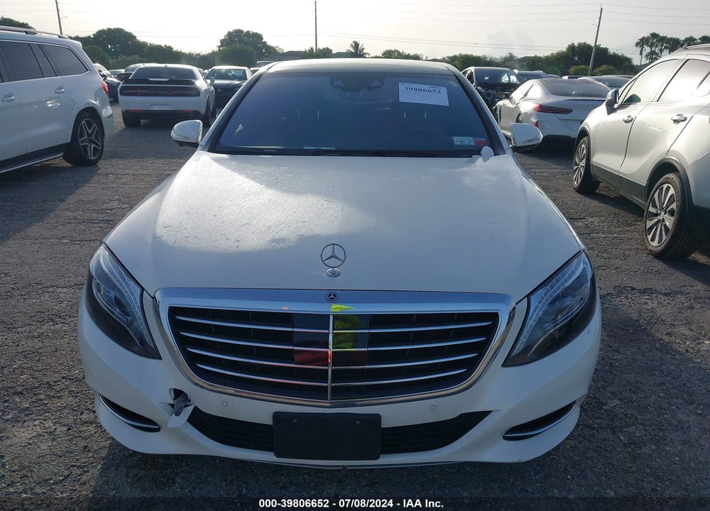 2016 MERCEDES-BENZ S 550 4MATIC VIN: WDDUG8FB9GA256507