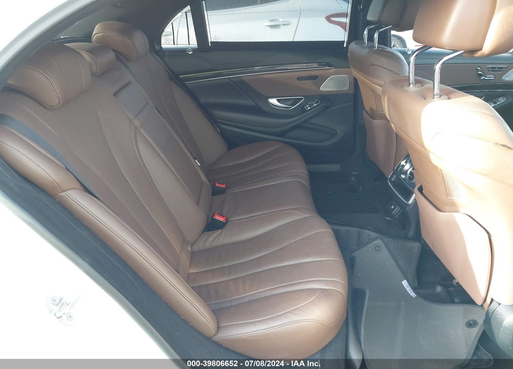 2016 MERCEDES-BENZ S 550 4MATIC VIN: WDDUG8FB9GA256507