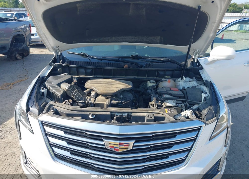 2017 CADILLAC XT5 LUXURY VIN: 1GYKNBRS3HZ204318