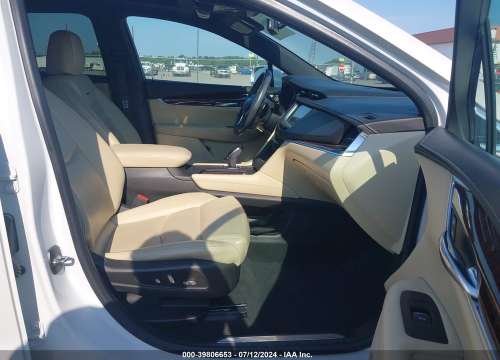 2017 CADILLAC XT5 LUXURY VIN: 1GYKNBRS3HZ204318