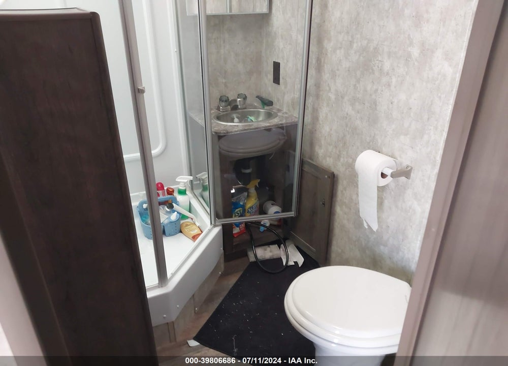 2018 ECLIPSE TRAILER VIN: 5LZBE2723JR014911
