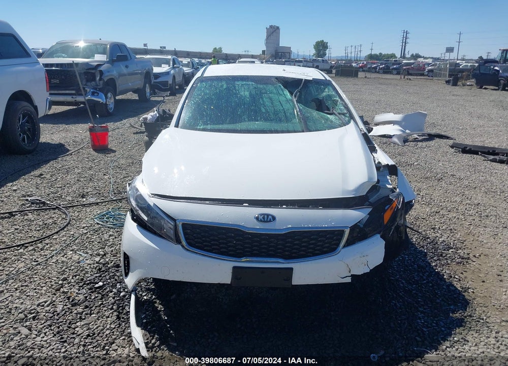 2017 KIA FORTE LX VIN: 3KPFK4A76HE085274