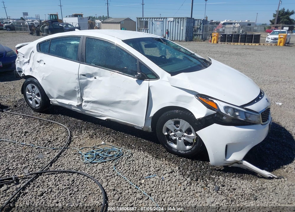 2017 KIA FORTE LX VIN: 3KPFK4A76HE085274