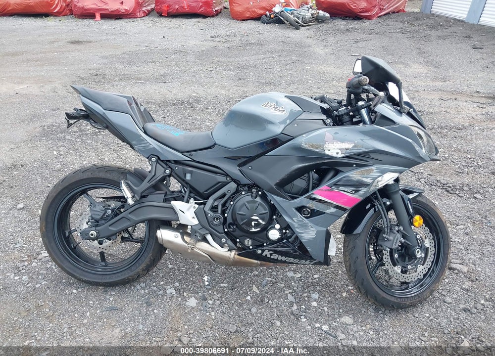 2018 KAWASAKI EX650 F VIN: JKAEXEK19JDA26186