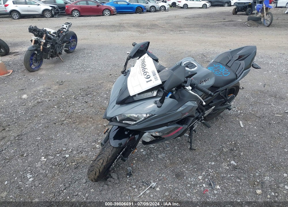 2018 KAWASAKI EX650 F VIN: JKAEXEK19JDA26186