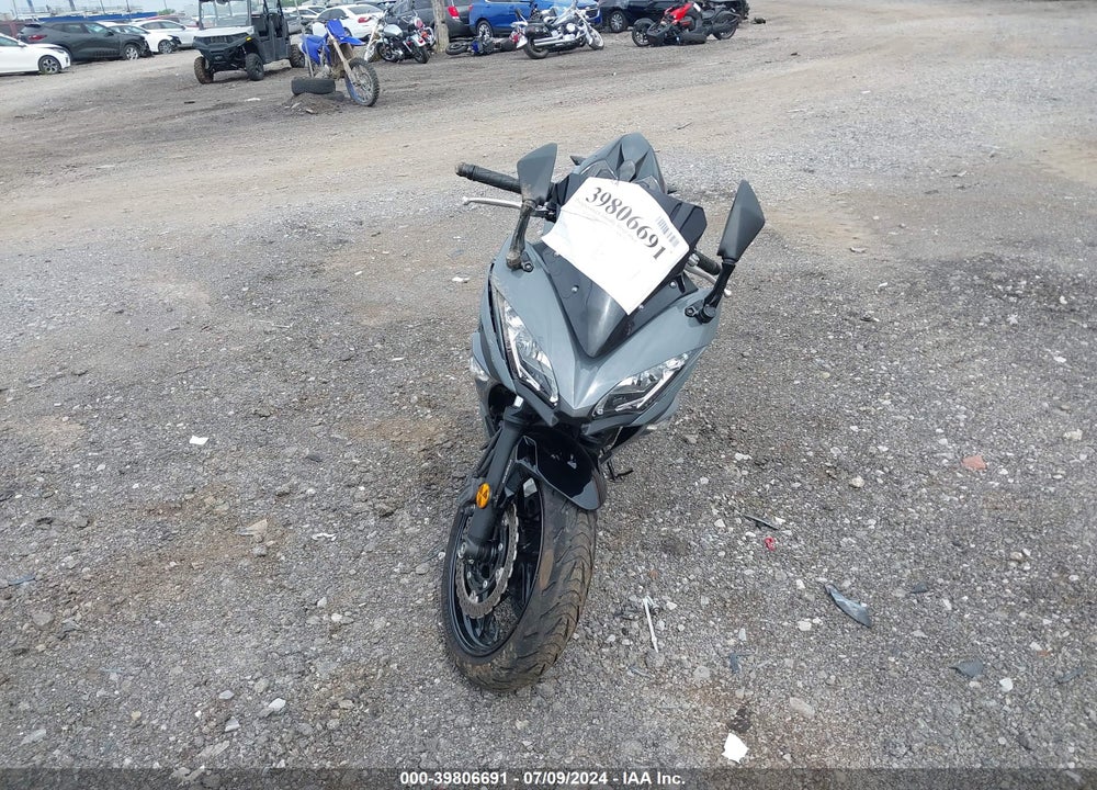2018 KAWASAKI EX650 F VIN: JKAEXEK19JDA26186