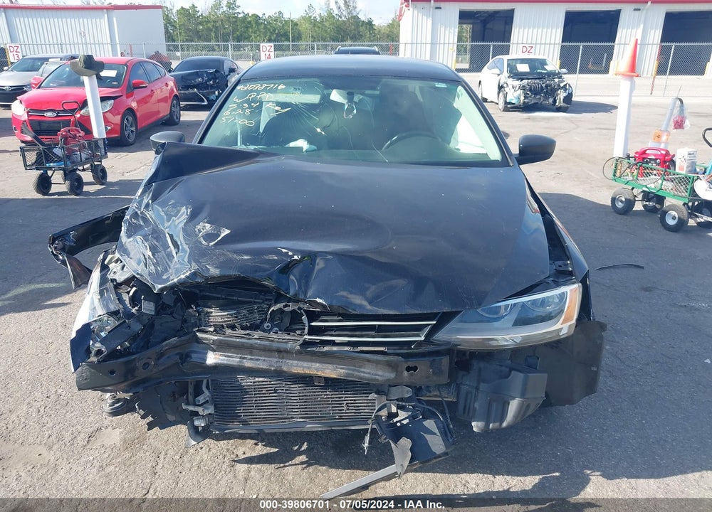 2015 VOLKSWAGEN JETTA 2.0L S VIN: 3VW2K7AJ8FM261043