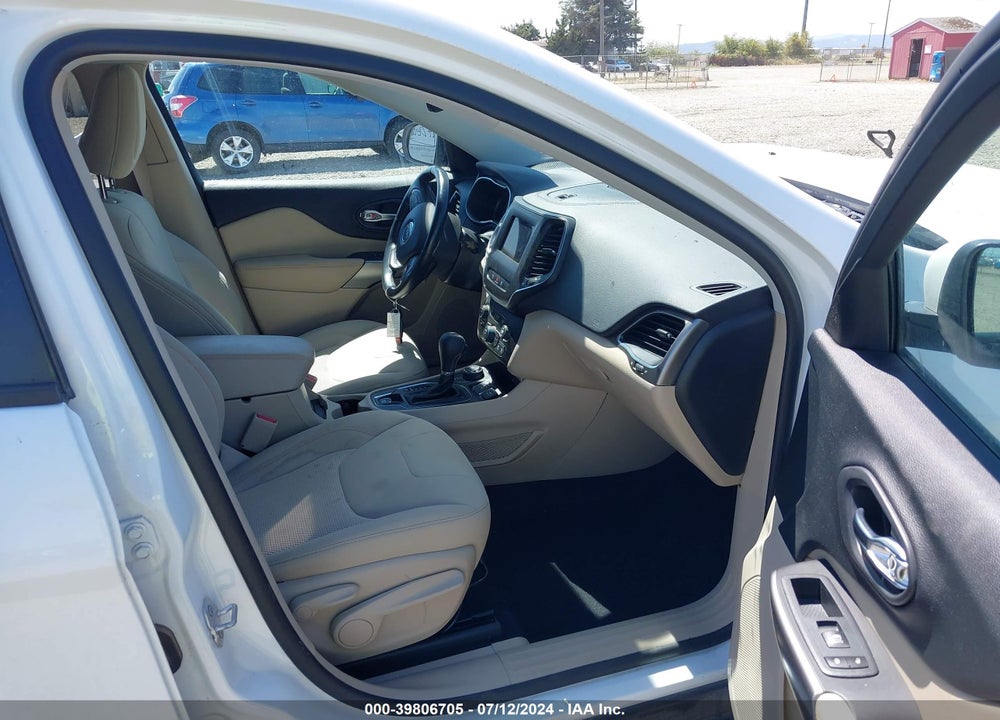 2020 JEEP CHEROKEE LATITUDE 4X4 VIN: 1C4PJMCB9LD610007