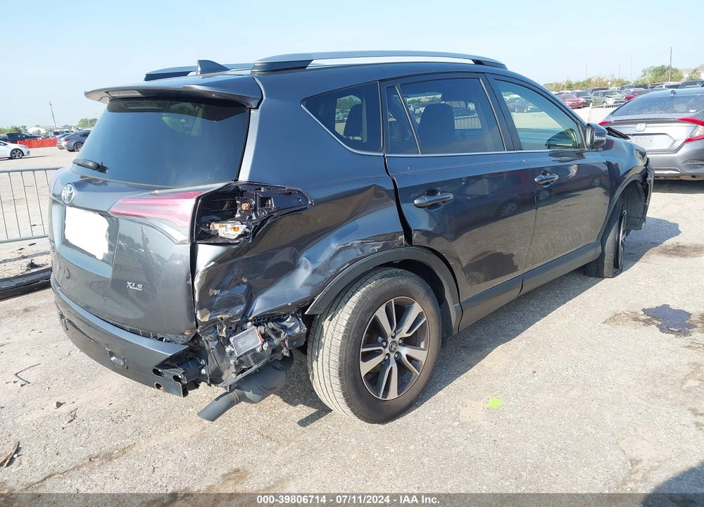 2018 TOYOTA RAV4 XLE VIN: JTMWFREV1JD109482