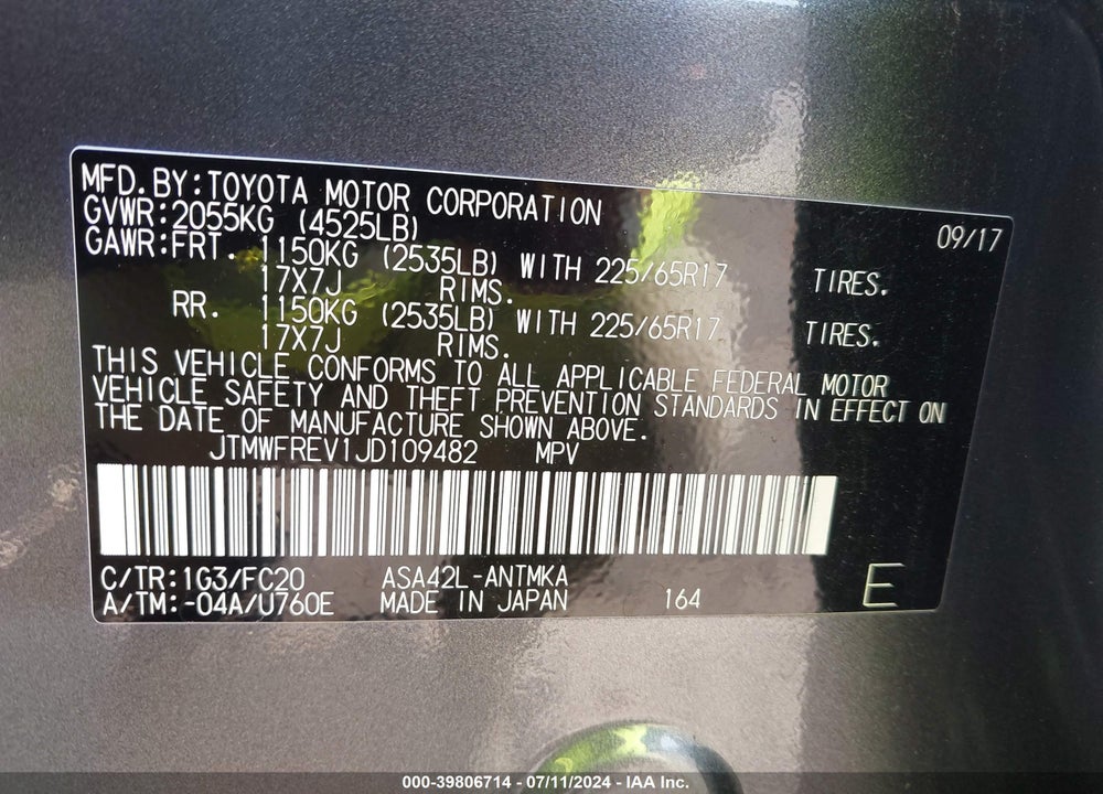 2018 TOYOTA RAV4 XLE VIN: JTMWFREV1JD109482