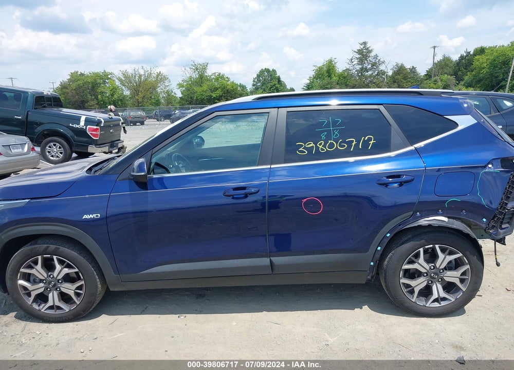 2021 KIA SELTOS EX VIN: KNDERCAA8M7187330