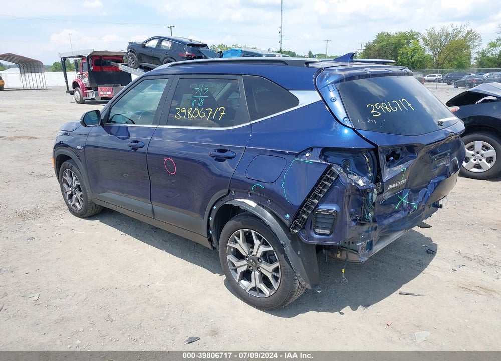 2021 KIA SELTOS EX VIN: KNDERCAA8M7187330