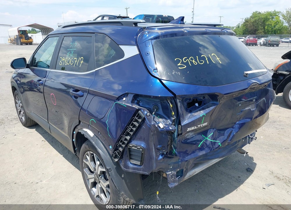2021 KIA SELTOS EX VIN: KNDERCAA8M7187330