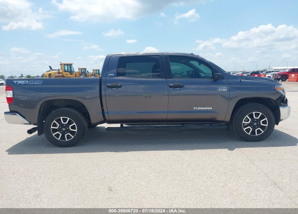2018 TOYOTA TUNDRA SR5 5.7L V8 VIN: 5TFDY5F16JX690224