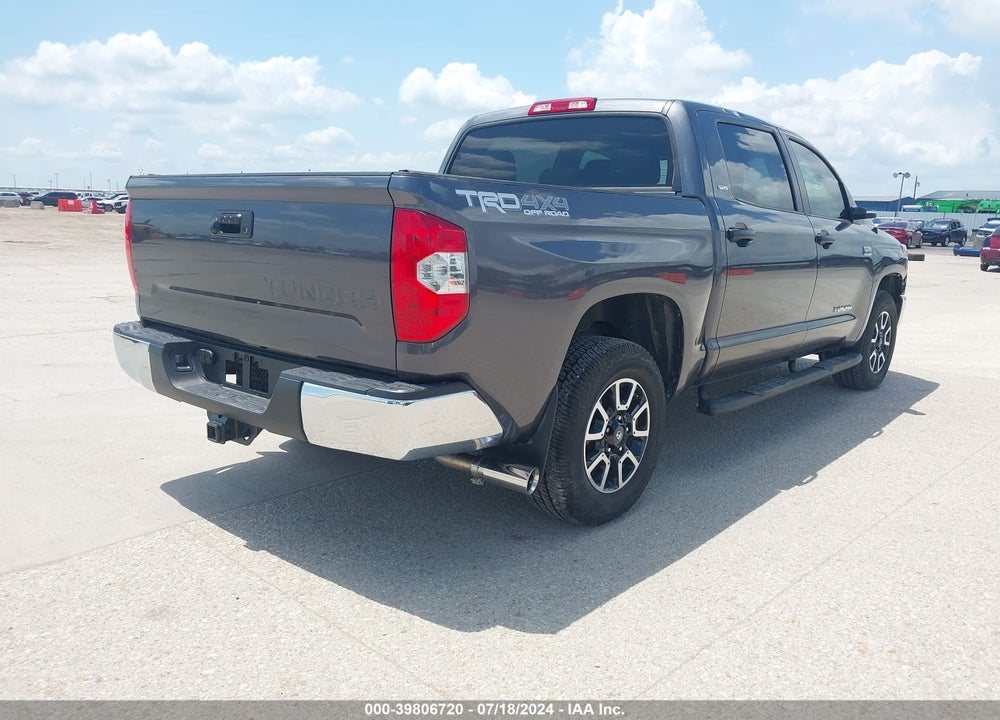 2018 TOYOTA TUNDRA SR5 5.7L V8 VIN: 5TFDY5F16JX690224