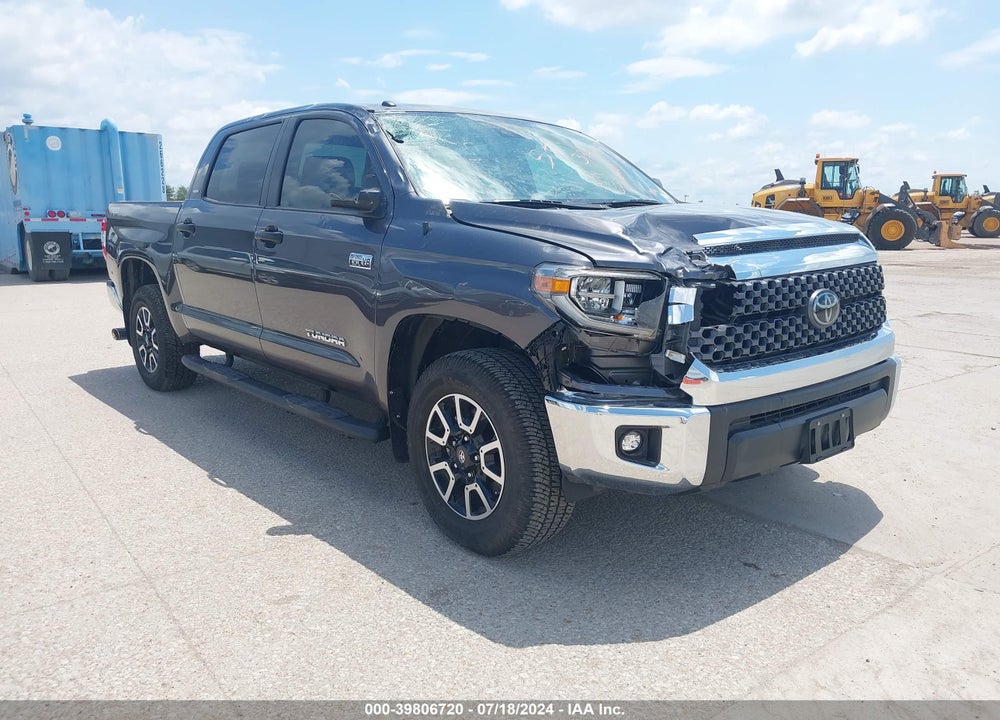 2018 TOYOTA TUNDRA SR5 5.7L V8 VIN: 5TFDY5F16JX690224