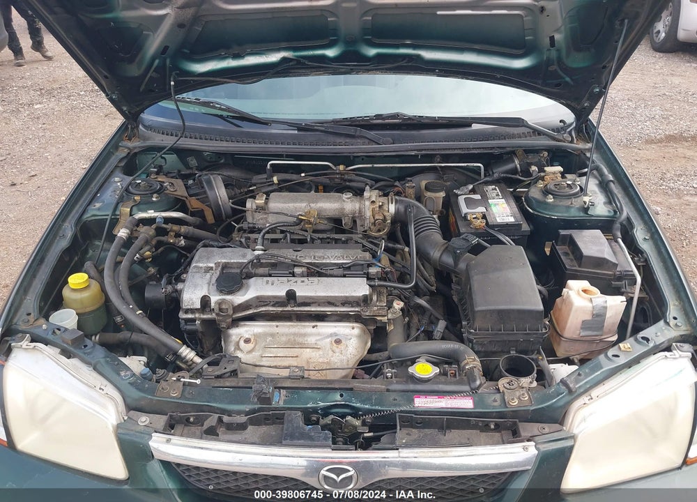 1999 MAZDA PROTEGE DX/LX VIN: JM1BJ2226X0147854