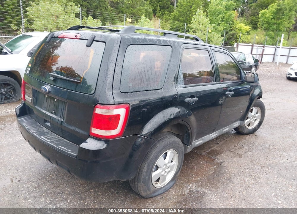 2010 FORD ESCAPE XLS VIN: 1FMCU0C70AKD07258