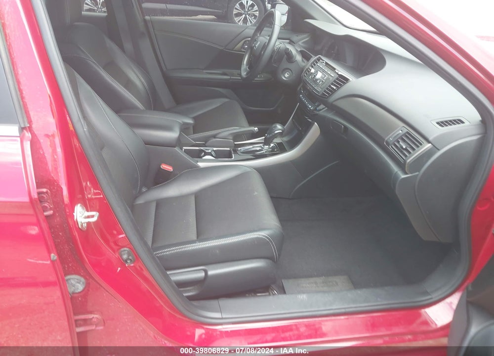 2017 HONDA ACCORD SPORT VIN: 1HGCR2F57HA044568