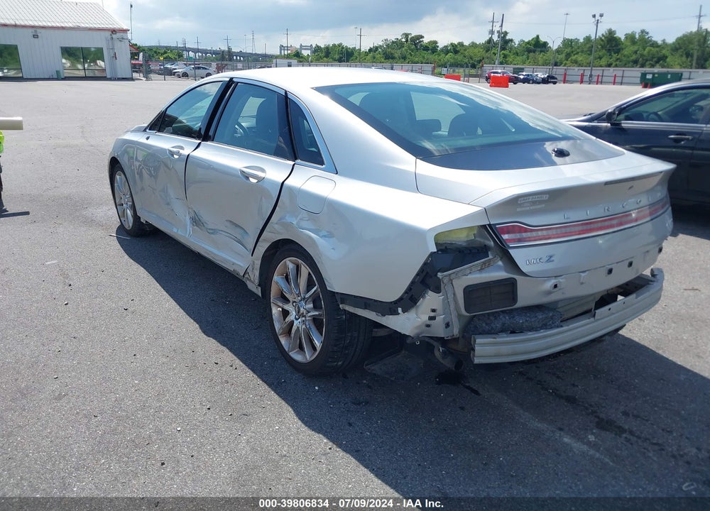 2015 LINCOLN MKZ VIN: 3LN6L2G98FR622528