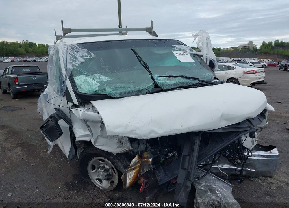 2021 CHEVROLET EXPRESS CARGO RWD 2500 REGULAR WHEELBASE WT VIN: 1GCWGAFP8M1257410